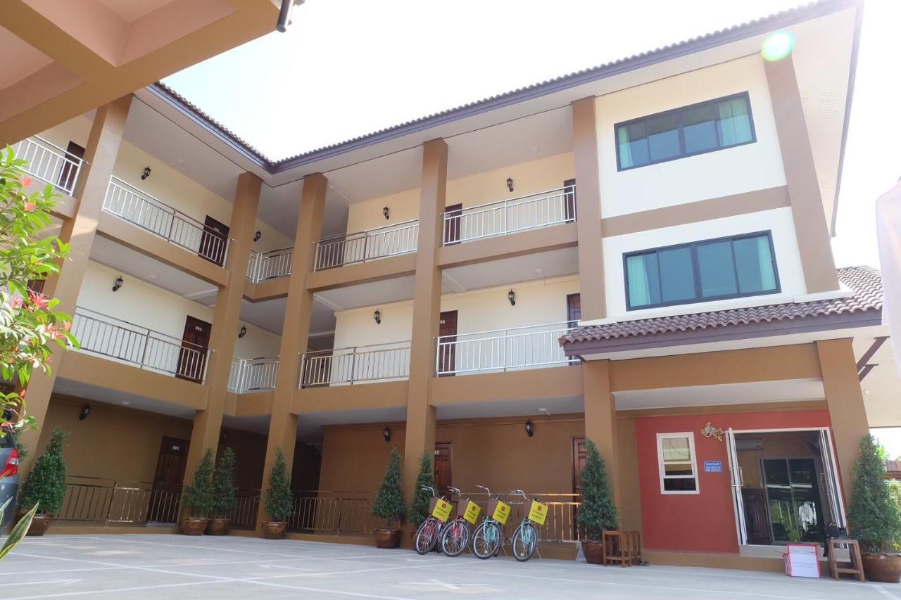 Benya Hotel Nan Exterior foto